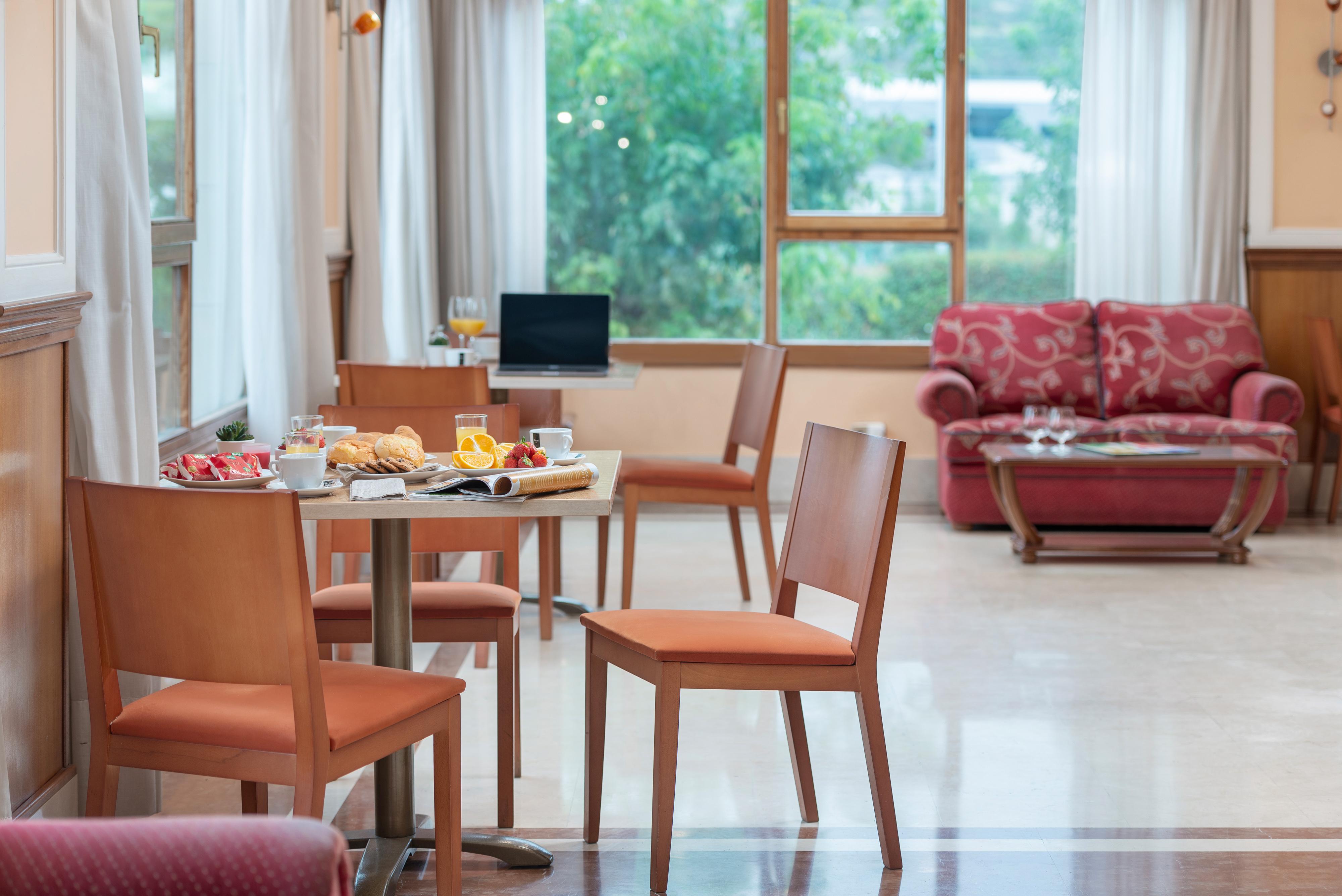 Tryp Bilbao Sondika Hotel Εξωτερικό φωτογραφία