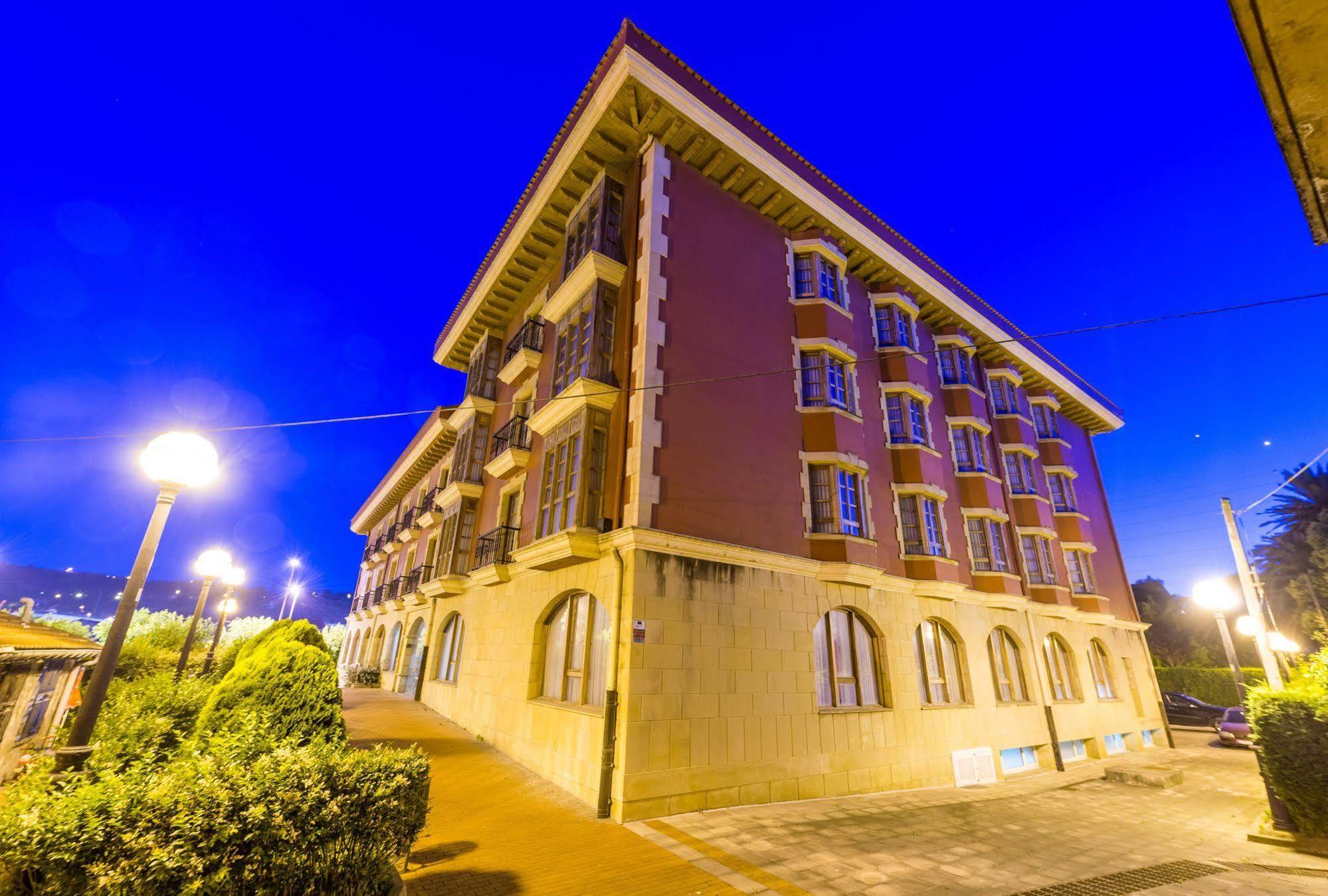 Tryp Bilbao Sondika Hotel Εξωτερικό φωτογραφία