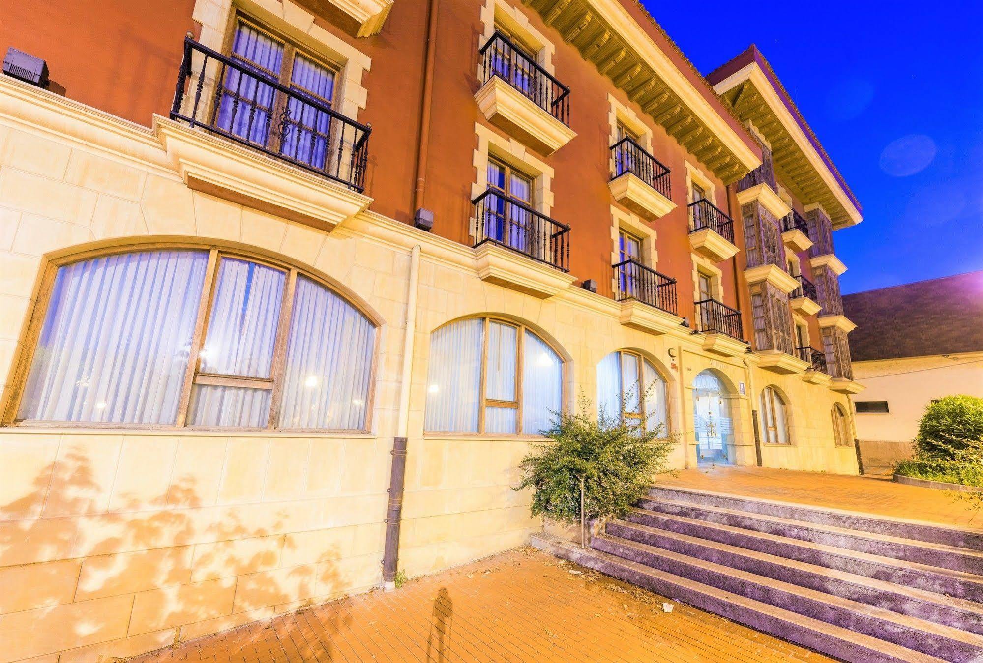 Tryp Bilbao Sondika Hotel Εξωτερικό φωτογραφία